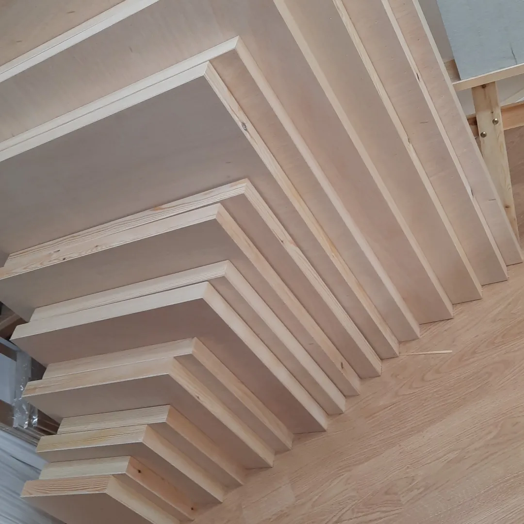 BASTIDOR MADERA 3,5 X 3,5 FIJO CON TABLERO OKUME 3 MM